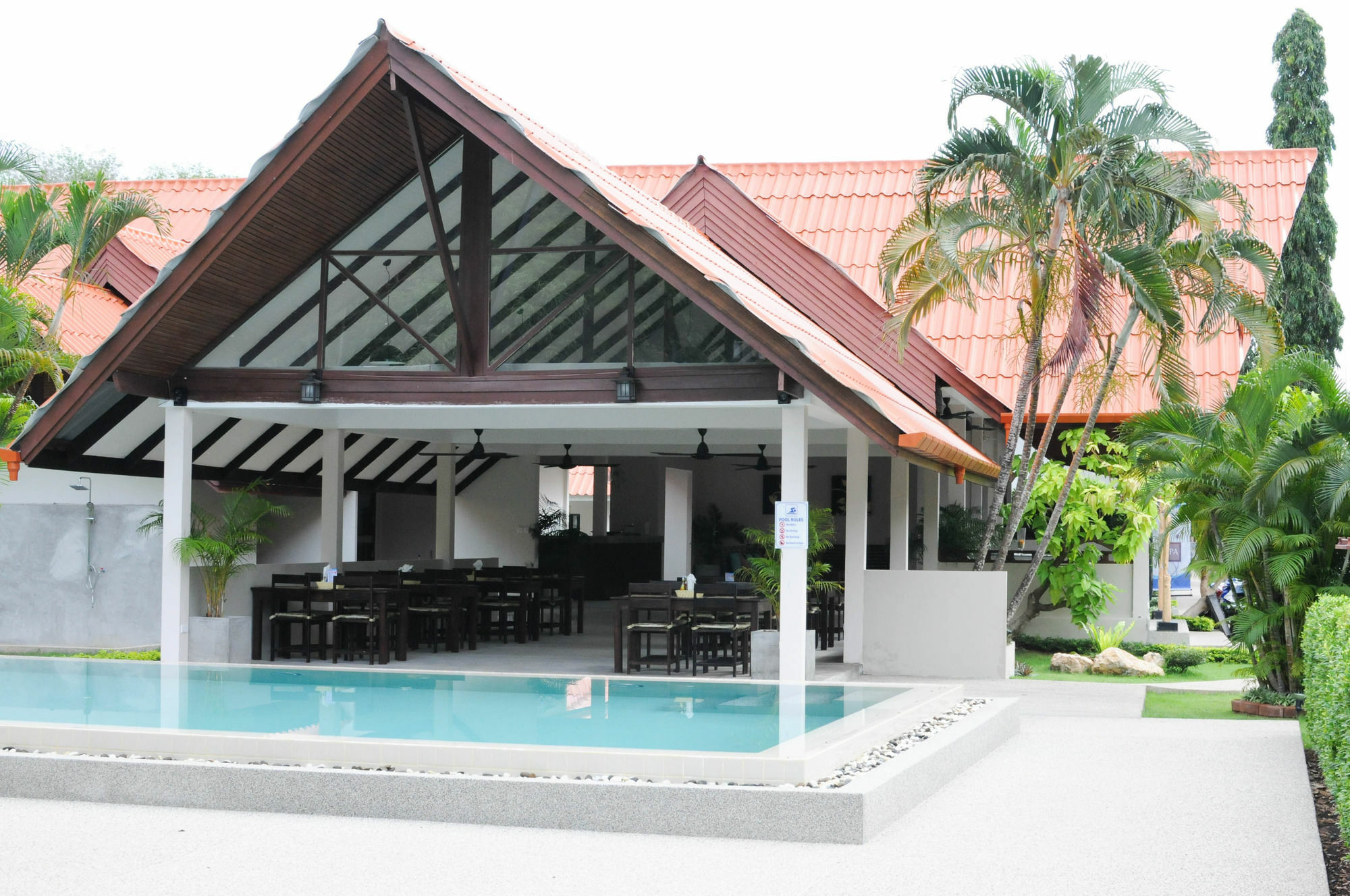 Naiharn - Sha Extra 酒店